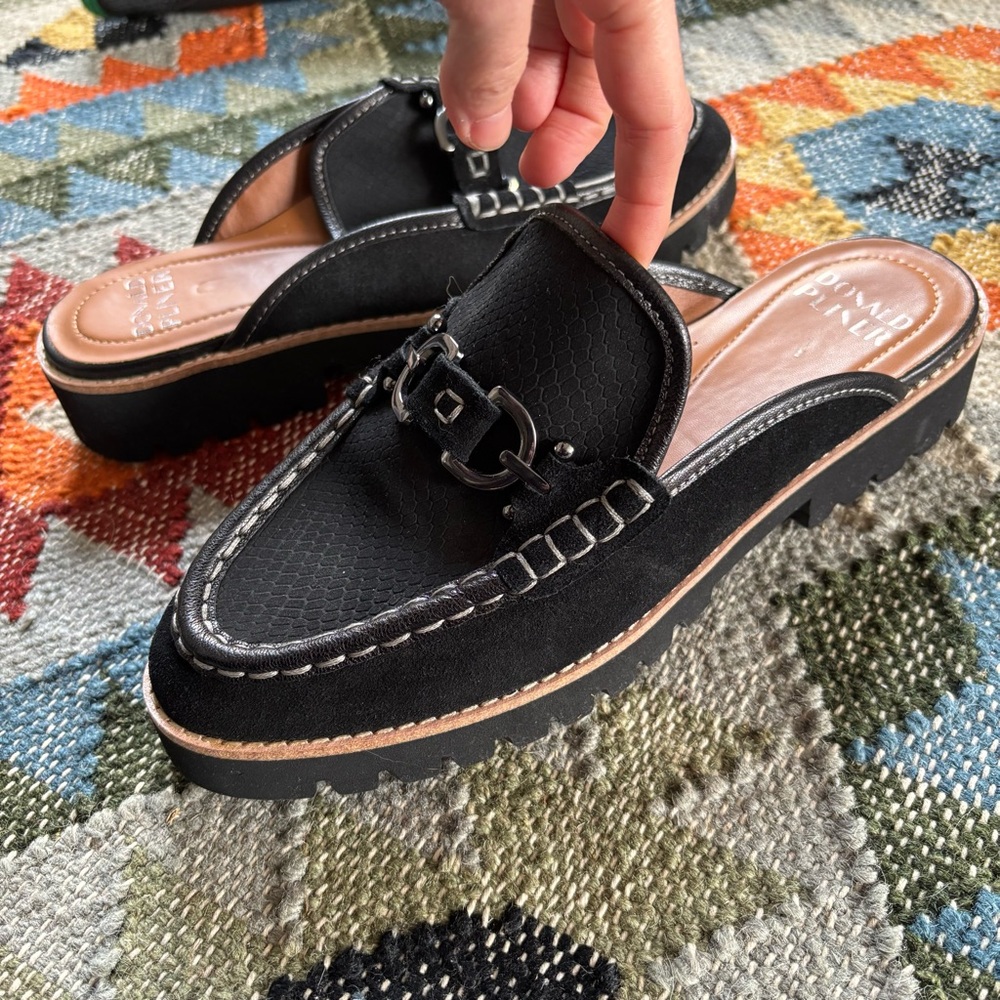 Donald Pliner Black Suede Elta Mule Loafer 9.5 NWOB